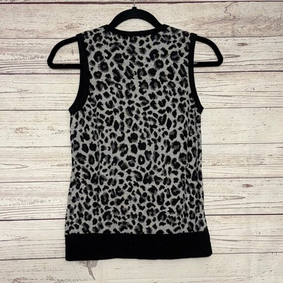 Ann Taylor Snow Leopard Sweater Vest Petite Medium - Picture 5 of 7